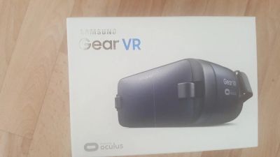 Лот: 9618241. Фото: 1. Samsung Gear VR. Очки, шлемы виртуальной реальности