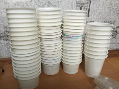 Лот: 9753022. Фото: 1. 100 чистых баночек от сметаны... Контейнеры, банки