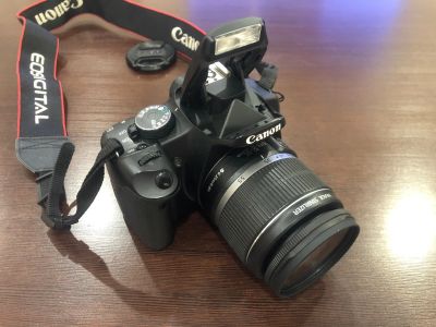 Лот: 17155502. Фото: 1. Фотокамера Canon EOS 450D. Цифровые зеркальные