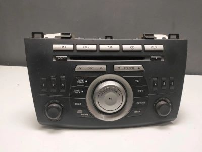 Лот: 25703332. Фото: 1. Автомагнитола Mazda. Автомагнитолы