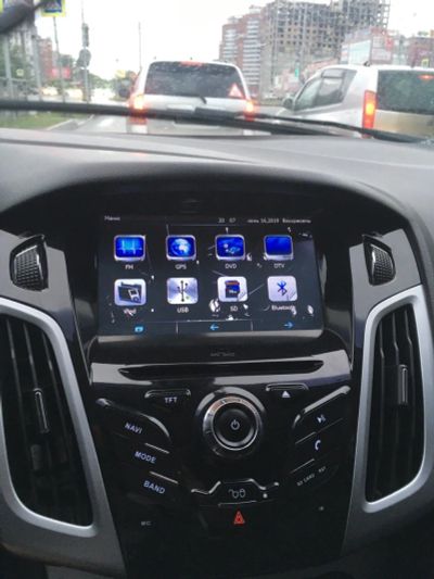 Лот: 14377990. Фото: 1. Автомагнитола(головное устройство... Автомагнитолы