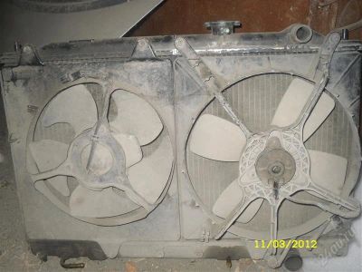 Лот: 1638555. Фото: 1. радиатор mitsubishi 4g15 c62a. Двигатель и элементы двигателя