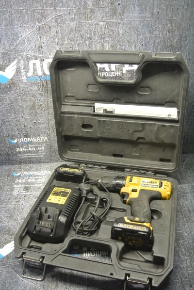Лот: 15072910. Фото: 1. Дрель-шуруповерт DeWALT dcd 710-ks... Электроинструмент