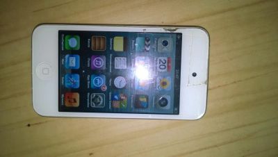 Лот: 4774324. Фото: 1. iPod тач 4 и нокиа с6-00. Смартфоны