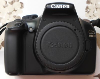 Лот: 7001552. Фото: 1. Canon 1100D body. Цифровые зеркальные