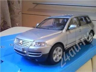 Лот: 457526. Фото: 1. моделька VW Touareg. Автомоделизм