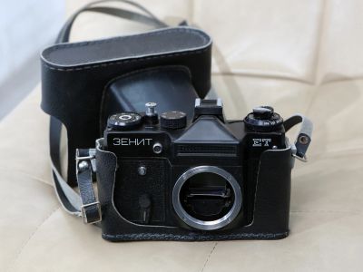Лот: 25641769. Фото: 1. Зенит-ЕТ, нерабочий. Плёночные зеркальные
