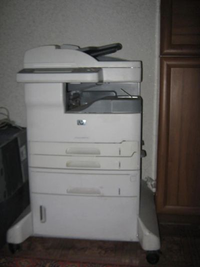 Лот: 4248531. Фото: 1. Сетевой принтер МФУ НР laserjet... МФУ и копировальные аппараты