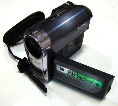 Лот: 13444541. Фото: 1. Цифровая видеокамера SONY Handycam... Видеокамеры
