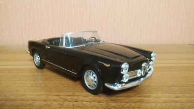 Лот: 15571108. Фото: 1. Модель Аlfa Romeo Spider 2600... Автомоделизм
