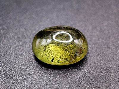 Лот: 21058136. Фото: 1. Кабошон: 3.21 ct. Турмалин Верделит... Драгоценные и поделочные камни