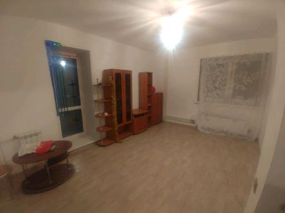 Лот: 10903483. Фото: 1. Сдам 2х комнатную в Октябрьском... Квартиры, студии