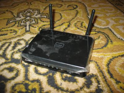 Лот: 6732005. Фото: 1. Роутер DIR-620, USB, в пленке... Маршрутизаторы (роутеры)