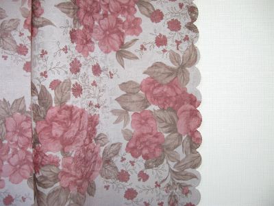 Лот: 3192435. Фото: 1. Портьеры (беж с розами). Шторы, тюль