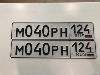 Лот: 18182780. Фото: 1. гос номер М040РН124. Госномера