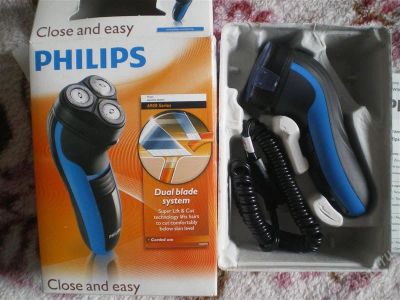 Лот: 760424. Фото: 1. Мужская электробритва Philips... Укладка и стрижка волос, бритьё, эпиляция