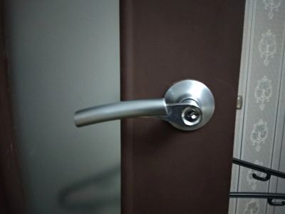 Лот: 12585313. Фото: 1. Ручки для двери. Двери межкомнатные