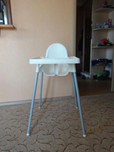 Лот: 3993105. Фото: 1. Стульчик для кормления. Стульчики для кормления