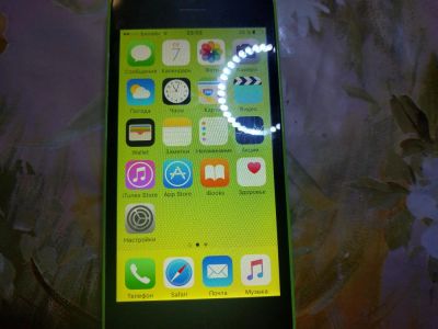 Лот: 7528480. Фото: 1. iPhone 5c 8GB зеленый с рубля... Смартфоны