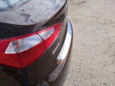 Лот: 7993217. Фото: 1. Накладка на задний бампер Kia... Кузов