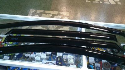 Лот: 9715774. Фото: 1. Дефлекторы на окна Renault Sandero... Детали тюнинга