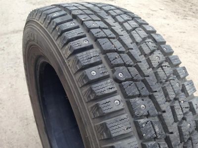 Лот: 3937272. Фото: 1. Dunlop SP Winter Ice 01 215/65... Шины