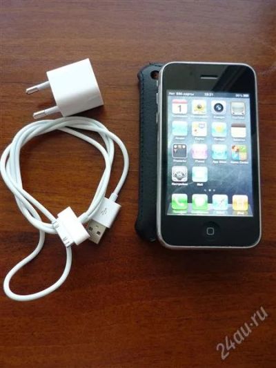 Лот: 2476085. Фото: 1. IPHONE 3GS 16GB USA BLACK. 4.1... Смартфоны