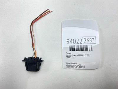 Лот: 24774528. Фото: 1. Разъем Porsche Cayenne 2005 3B0972724... Двигатель и элементы двигателя