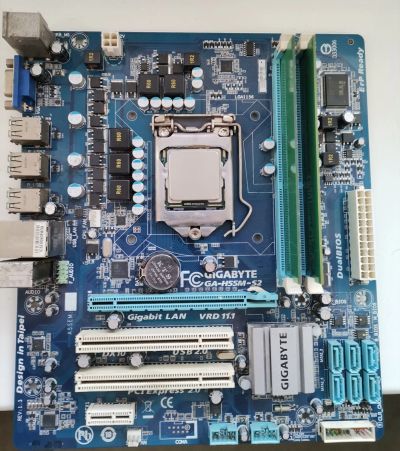Лот: 17057882. Фото: 1. Gigabyte GA-H55M-S2+Pentium G6950... Комплекты запчастей
