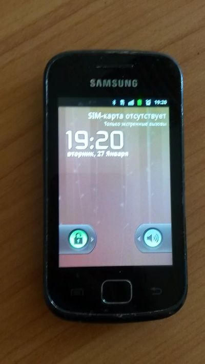 Лот: 6229986. Фото: 1. Samsung Galaxy Gio GT-S5660 повторно... Смартфоны