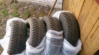 Лот: 5488836. Фото: 1. 205/55/16 зимние шины Goodyear... Шины