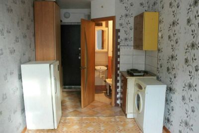 Лот: 7562550. Фото: 1. Сдам гостинку на Джамбульской. Квартиры, студии