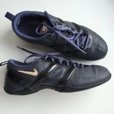 Лот: 7313431. Фото: 1. Кроссовки Nike /размер 38/. Кеды, кроссовки, слипоны