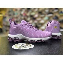 Лот: 10883585. Фото: 1. Nike Air Max Tn+. Кеды, кроссовки, слипоны