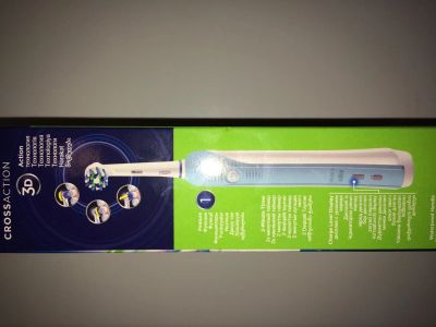Лот: 10677271. Фото: 1. Щетка ORAL-B. Другое (красота и здоровье)