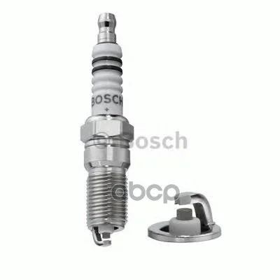 Лот: 14083308. Фото: 1. Свеча зажигания Bosch арт. 0242229737. Другое (автозапчасти)