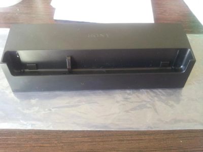 Лот: 4522158. Фото: 1. док станция sony xperia z оригинал... Зарядные устройства, блоки питания, адаптеры сетевые для смартфонов