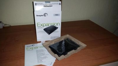 Лот: 8405164. Фото: 1. Seagate Expansion 1TB. Внешние жесткие диски