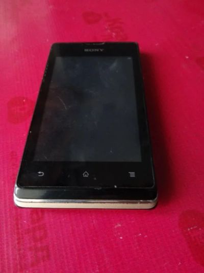 Лот: 8715593. Фото: 1. Смартфон Sony Xperia E Dual, только... Смартфоны