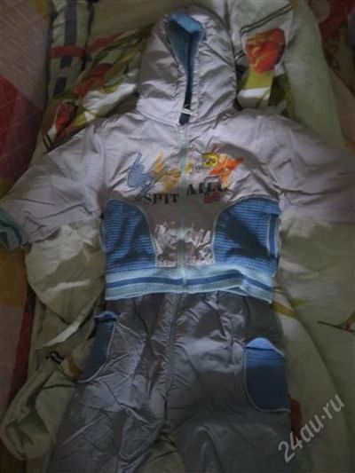 Лот: 857319. Фото: 1. Костюм на весну размер на 1-1... Верхняя одежда