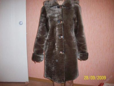 Лот: 126775. Фото: 1. продам красивую мутоновую шубу. Верхняя одежда
