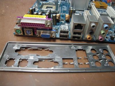 Лот: 11745758. Фото: 1. Материнская плата 775 AsRock Conroe... Материнские платы