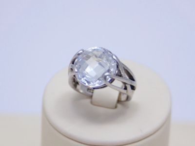 Лот: 14614415. Фото: 1. СЕРЕБРЯНОЕ КОЛЬЦО С ЦИРКОНОМ 6... Кольца, перстни