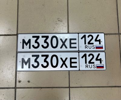 Лот: 21060442. Фото: 1. Госномер М330ХЕ124. Госномера