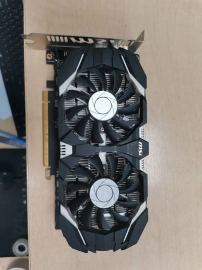 Лот: 18165099. Фото: 1. Видеокарта Gtx1050 не определяется... Видеокарты
