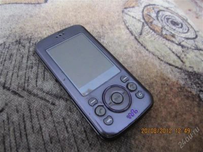 Лот: 1978695. Фото: 1. Sony Ericsson W395 Загляни. Кнопочные мобильные телефоны