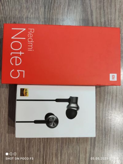 Лот: 17568326. Фото: 1. Телефон Redmi Note 5 4/64 + наушники. Смартфоны