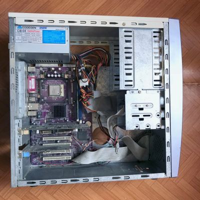 Лот: 12324216. Фото: 1. Системный блок Pentium 4. Цена... Компьютеры в сборе