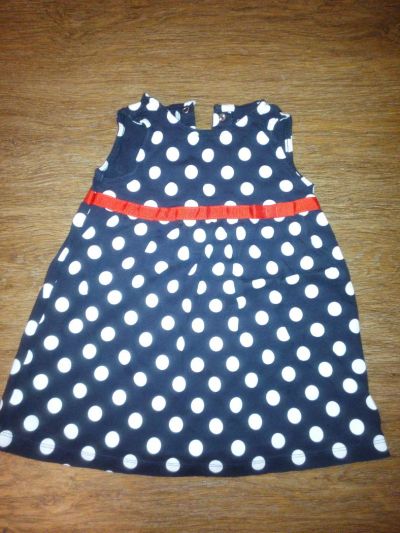 Лот: 5485002. Фото: 1. платье Carters в горошек, 24 мес. Платья, сарафаны