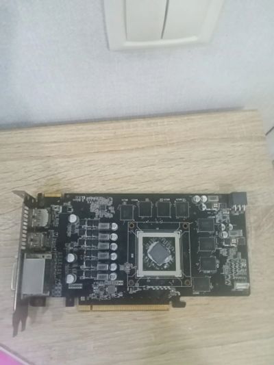 Лот: 18303190. Фото: 1. Видеокарта r9 270x. Видеокарты
